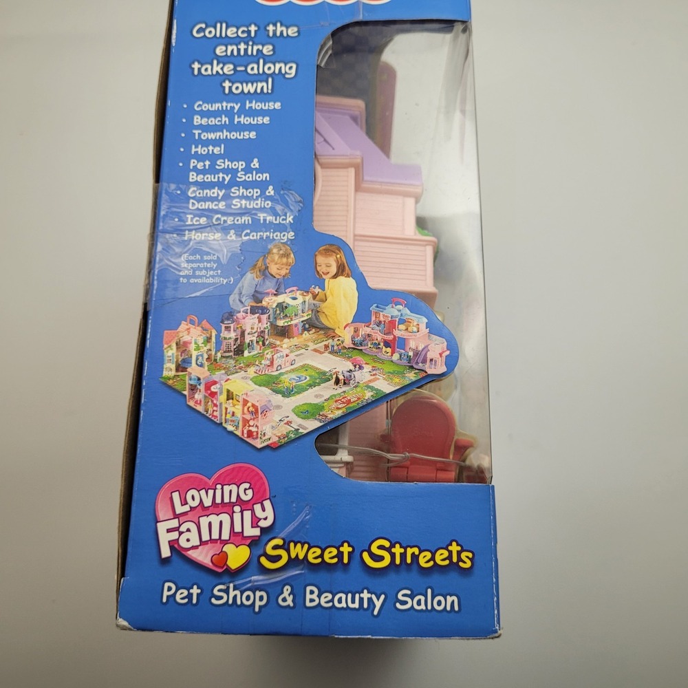 VINTAGE Fisher Price Loving Family Sweet Streets PetShop & Beauty Salon New - Picture 10 of 12